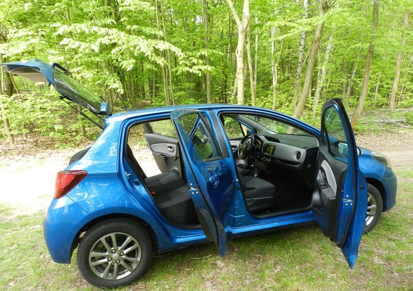 Toyota Yaris cena 37300 przebieg: 150000, rok produkcji 2014 z Turek małe 137
